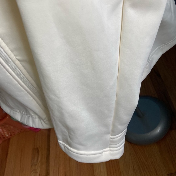 New women’s Xersion full zip jacket - Picture 5 of 9